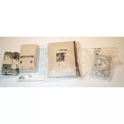 Siemens Building Technology 192-850 DA Single Temperature Celsius Thermostat